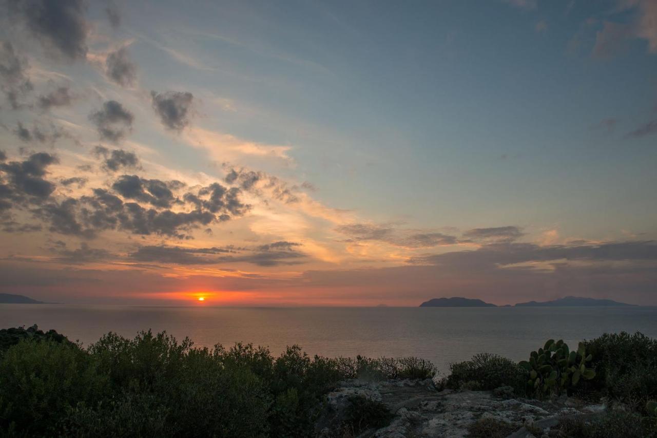 Manzoni Elements Bed and Breakfast Milazzo Buitenkant foto